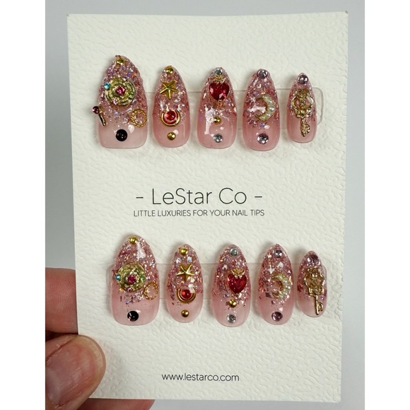 LeStar Co Reusable Star Moon Inspired Premium Press On Nails Full Set 10 Nails - Picture 1 of 5